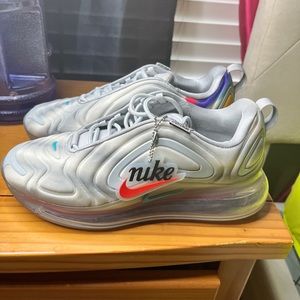 Stylish sneakers for the stylish drip!